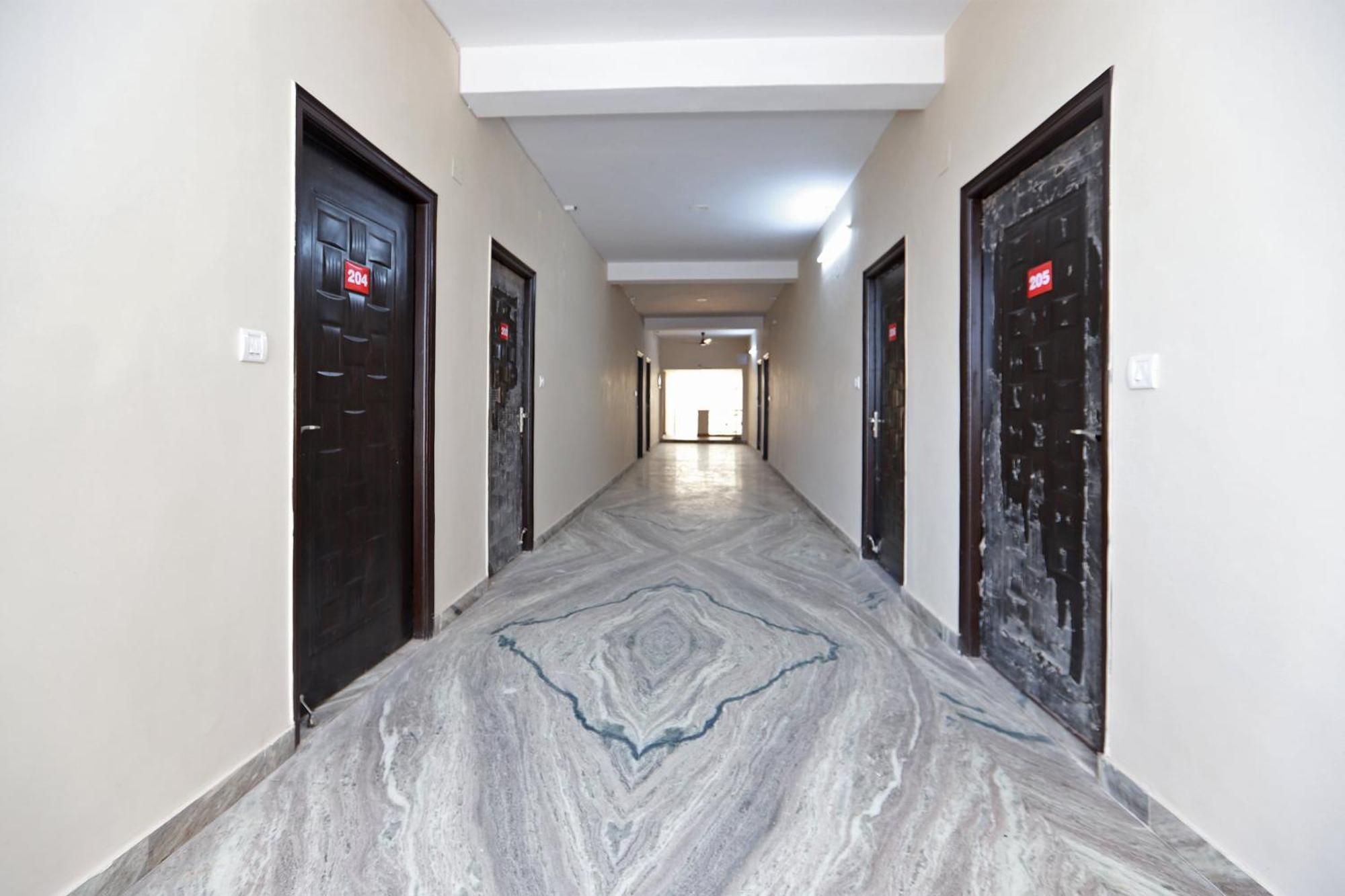 Hotel O Silverline Residency Faridabad Luaran gambar